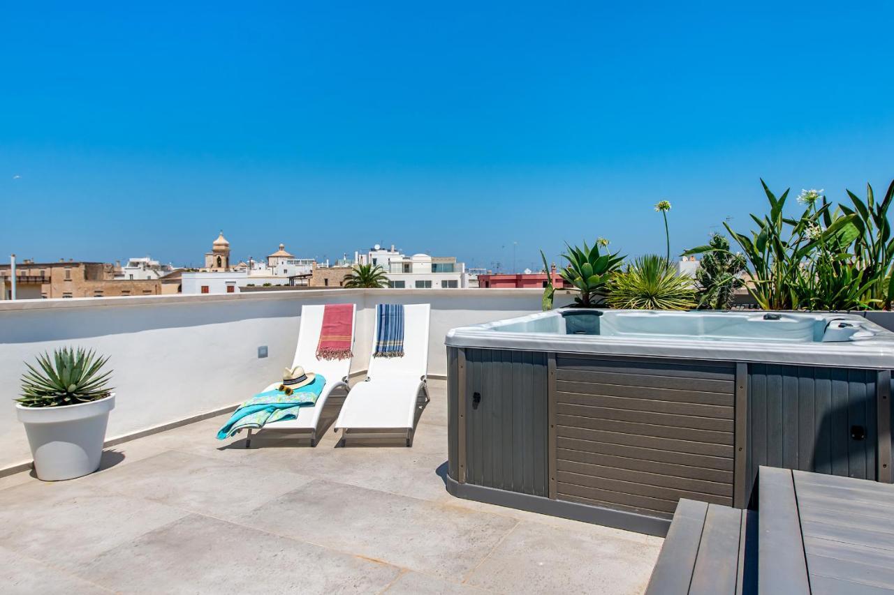 Belvedere Apartment & Pool - Housea Полиньяно-а-Маре Экстерьер фото